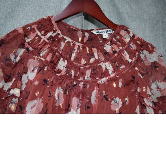 Walter Baker Floral Metallic Ruffle Peplum Blouse Size S - Picture 2 of 3